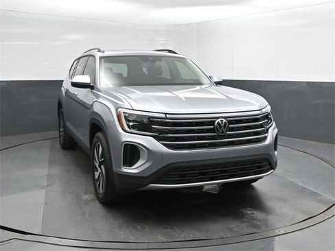 New 2026 Volkswagen Atlas SE image 22