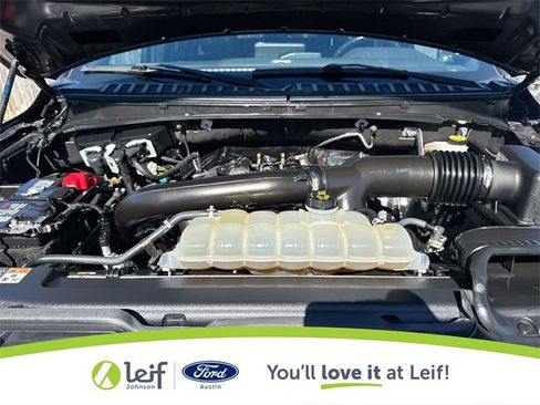 Certified 2023 Ford Expedition Platinum image 22