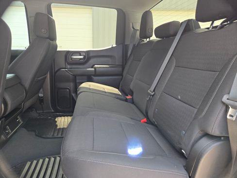 Used 2023 Chevrolet Silverado 1500 Custom RWD image 14