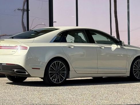 Used 2016 Lincoln MKZ Hybrid w/ Equipment Group 600A Reserve FWD image 12