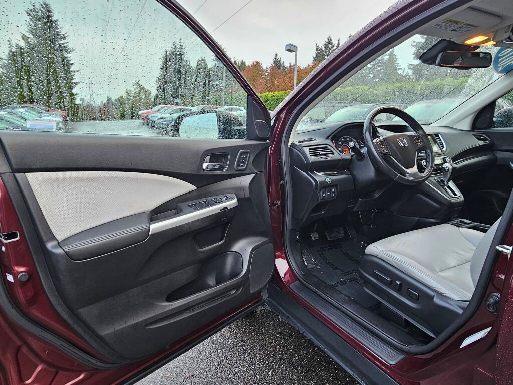 Used 2016 Honda CR-V Touring image 22