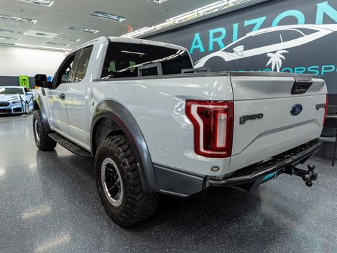 Used 2017 Ford F150 Raptor image 9