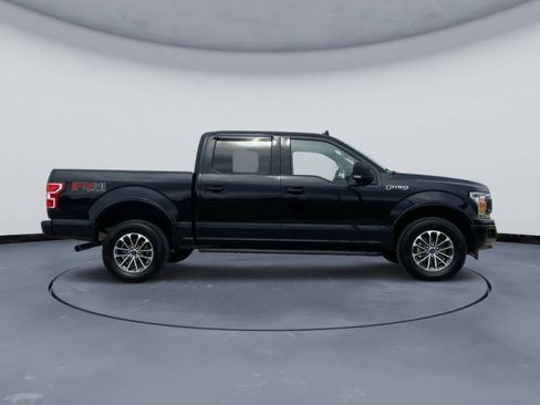 Used 2019 Ford F150 XLT w/ Equipment Group 302A Luxury AWD/4WD image 4