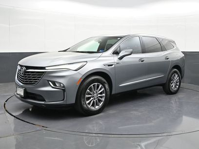 Used 2023 Buick Enclave Essence