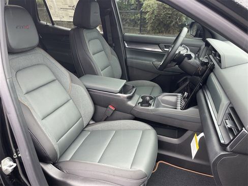 New 2026 GMC Terrain AT4 w/ Convenience Package III image 27