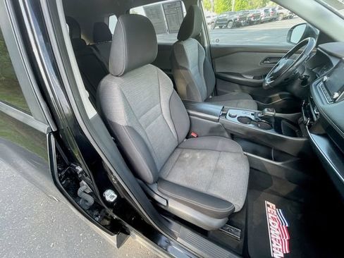 Used 2021 Nissan Rogue S AWD/4WD image 19