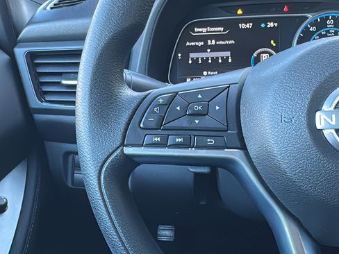 Certified 2023 Nissan Leaf S image 14