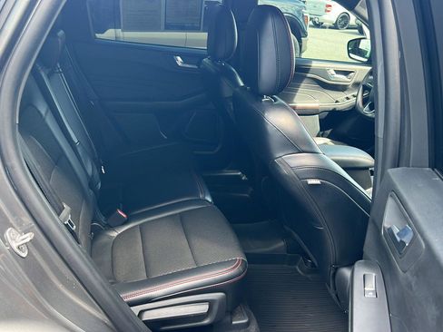 Certified 2025 Ford Escape ST-Line w/ Tech Pack #1 FWD image 45