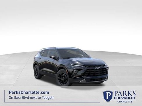 New 2026 Chevrolet Blazer LT w/ Convenience Package FWD image 1
