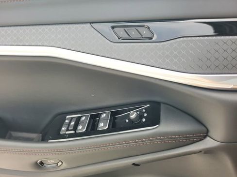 New 2025 Jeep Wagoneer S Limited image 22