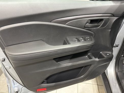 New 2026 Honda Ridgeline Sport image 8