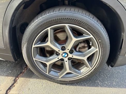 Used 2018 BMW X1 xDrive28i image 11
