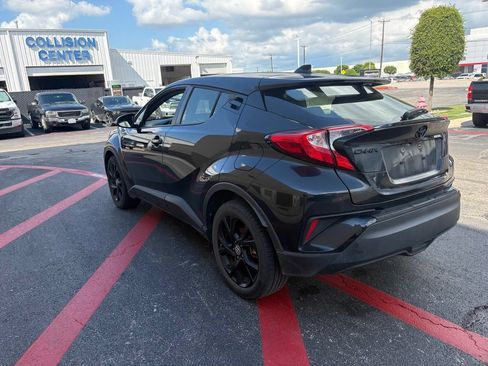 Used 2022 Toyota C-HR Nightshade FWD image 4
