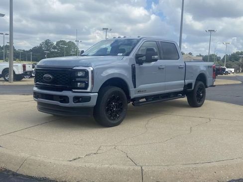 New 2025 Ford F350 Lariat w/ Lariat Ultimate Package image 5