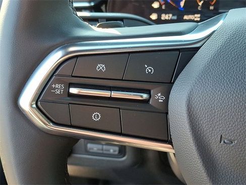 Used 2025 Chevrolet Suburban Premier w/ Sun And Tow Package image 18