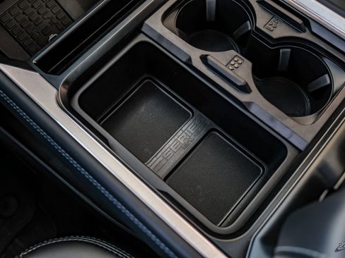 Used 2026 Ford F450 Platinum w/ FX4 Off-Road Package AWD/4WD image 68