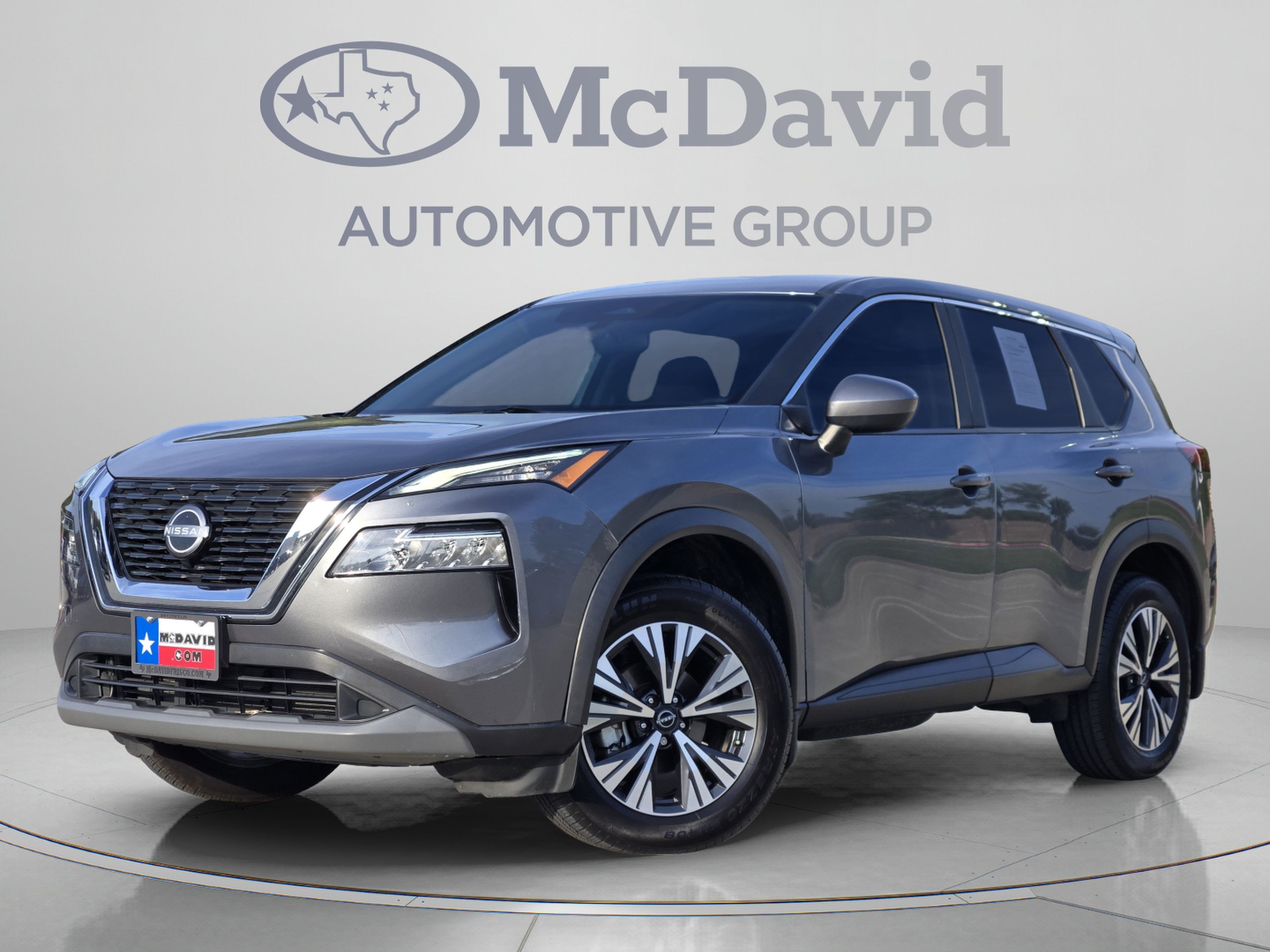 Used 2023 Nissan Rogue SV FWD image 1