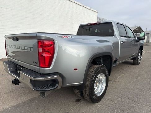 New 2026 Chevrolet Silverado 3500 LTZ w/ LTZ Convenience Package AWD/4WD image 2