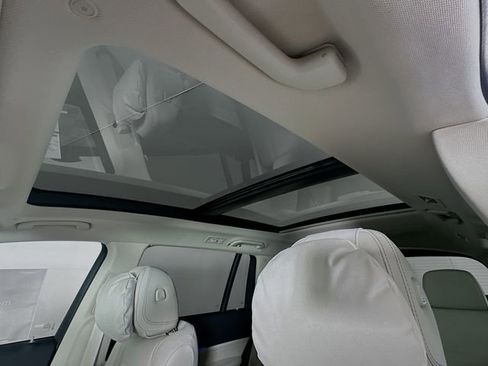 New 2026 Mercedes-Benz GLS 450 4MATIC image 22