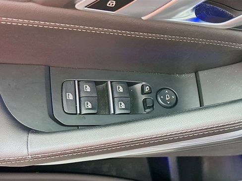 Used 2023 BMW X6 xDrive40i w/ Premium Package image 23