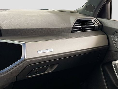 Certified 2023 Audi Q3 2.0T Premium Plus w/ Premium Plus Package image 19