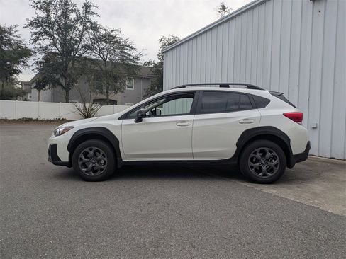 Used 2022 Subaru Crosstrek 2.5i Sport w/ Moonroof Package image 7