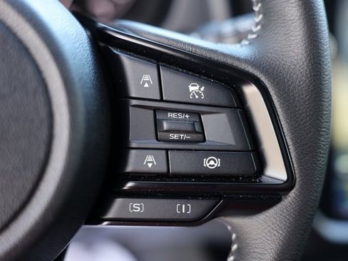 Certified 2025 Subaru Forester Premium image 19