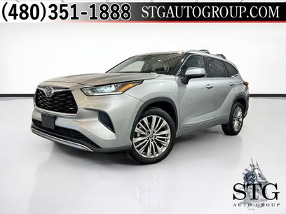 Used 2022 Toyota Highlander Platinum