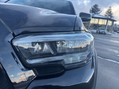 Used 2023 Toyota Tacoma TRD Off-Road image 5