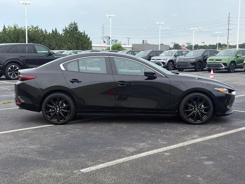 Used 2024 MAZDA MAZDA3 s FWD image 4