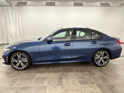 Used 2023 BMW 330i xDrive Sedan w/ Premium Package AWD/4WD image 2