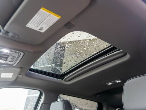 New 2026 GMC Sierra 1500 Denali w/ Denali Reserve Package image 12