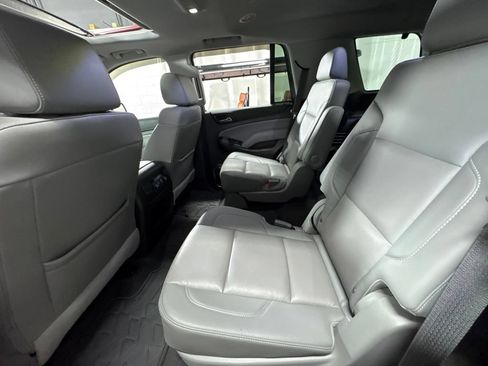 Used 2020 Chevrolet Tahoe LT w/ Luxury Package AWD/4WD image 26
