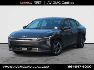 Used 2025 Kia K4 FWD video 1