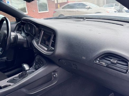 Used 2023 Dodge Challenger GT image 6