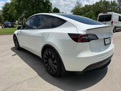 Used 2021 Tesla Model Y Performance AWD/4WD image 8