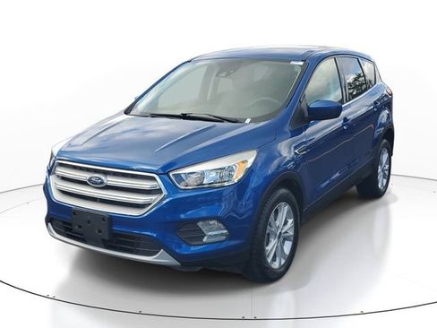 Used 2019 Ford Escape SE AWD/4WD image 2