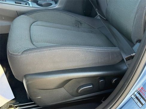 Used 2024 Subaru Crosstrek 2.0i Premium image 25