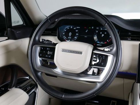 Used 2023 Land Rover Range Rover SE AWD/4WD image 14