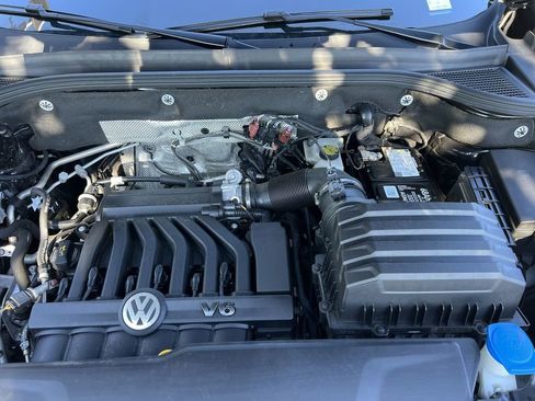 Used 2021 Volkswagen Atlas SE image 27