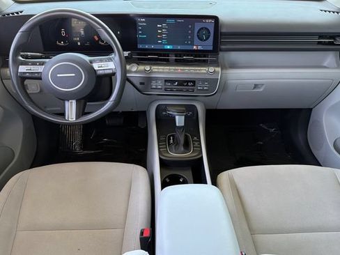 Used 2024 Hyundai Kona SEL FWD image 16