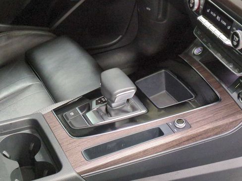 Used 2023 Audi Q5 2.0T Premium w/ Convenience Package AWD/4WD image 19