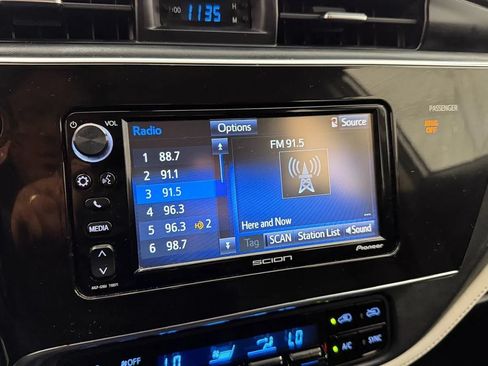 Used 2016 Scion iM FWD image 17