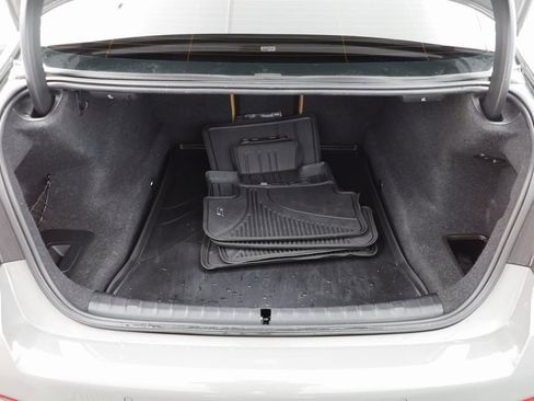 Used 2022 BMW M550i xDrive M550i xDrive w/ Premium Package image 19