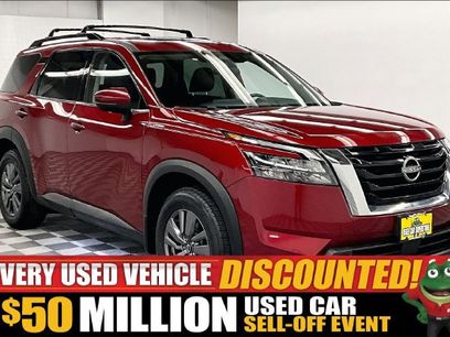 Used 2023 Nissan Pathfinder SV w/ SV Premium Package