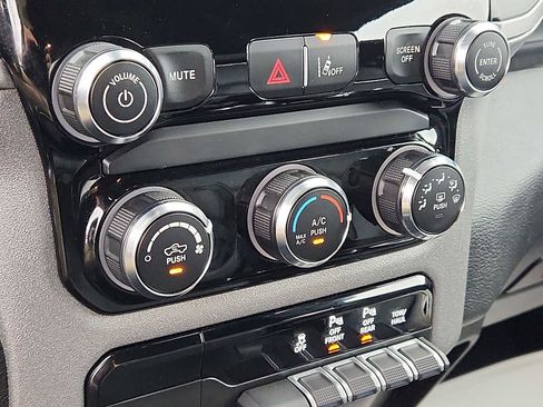 Certified 2025 RAM 1500 Tradesman image 15