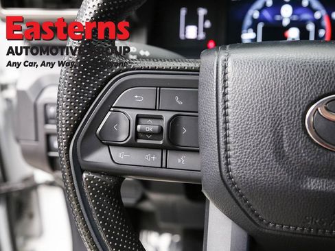 Used 2024 Toyota Tacoma SR image 15