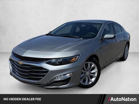 Used 2025 Chevrolet Malibu LT FWD image 1