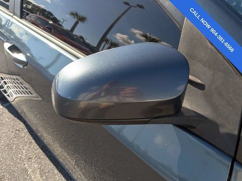 Used 2015 Toyota Corolla LE FWD image 12