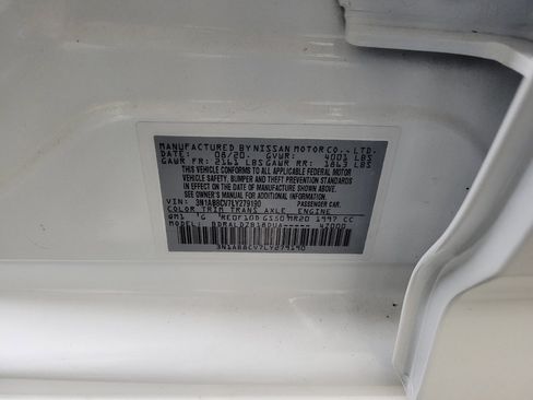 Used 2020 Nissan Sentra SV image 33